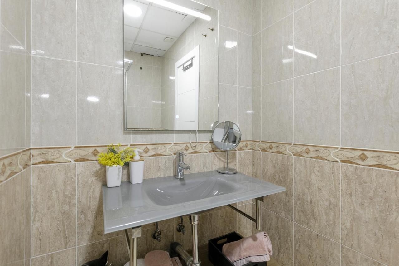 Apartamento Alcaiceria Granada Διαμέρισμα Εξωτερικό φωτογραφία